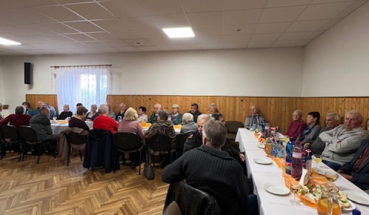 Úcta k starším Obec Veľké Pole 24. 10. 2025