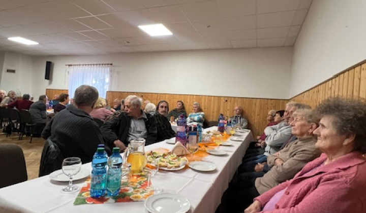 Úcta k starším Obec Veľké Pole 24. 10. 2025