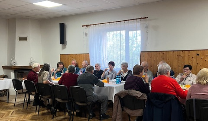 Úcta k starším Obec Veľké Pole 24. 10. 2025